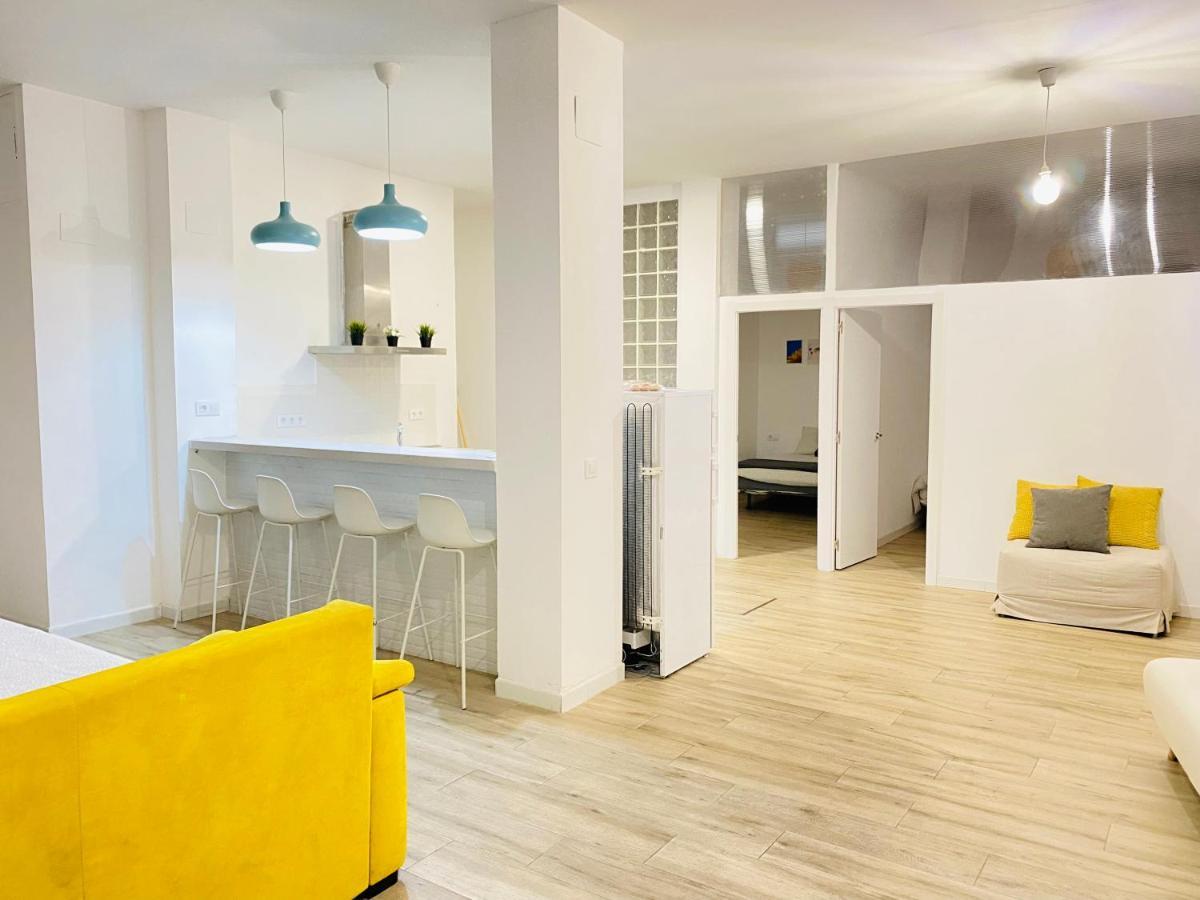 Flamenca Triana - Apartamento Wifi Con 2 Dormitorios 2 Sofas Camas 2 Banos Sevilla Exterior foto