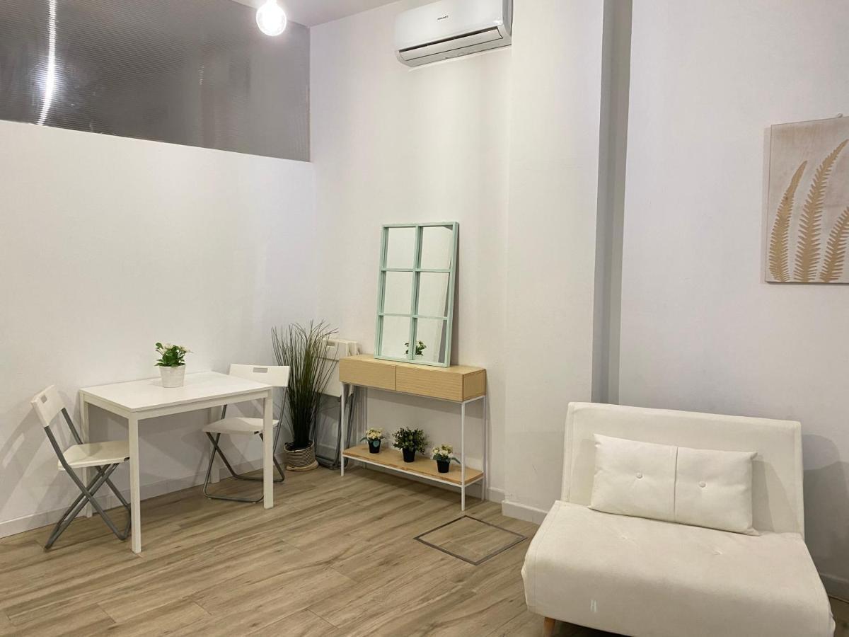 Flamenca Triana - Apartamento Wifi Con 2 Dormitorios 2 Sofas Camas 2 Banos Sevilla Exterior foto